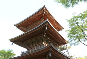 豪徳寺三重塔