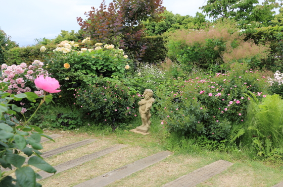 春の花菜ガーデン・バラ園