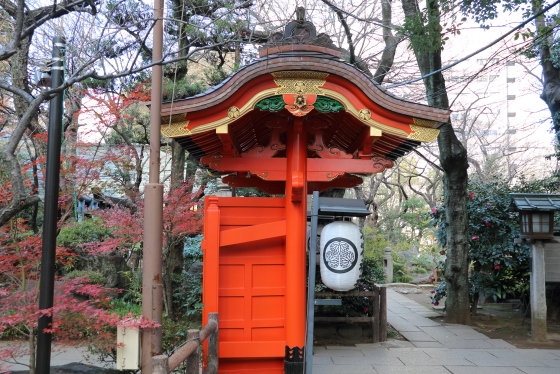 愛宕神社の神門